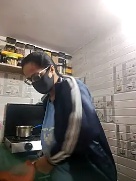 meenu bhabhi547 online show from November 30, 2025, 2:12 am