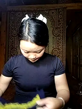 lusy-000 online show from September 28, 2025, 2:18 am