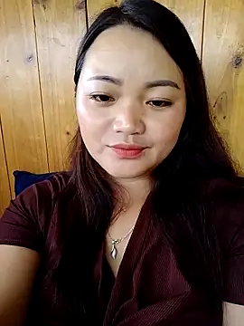 lusy-000 online show from September 22, 2025, 3:23 am