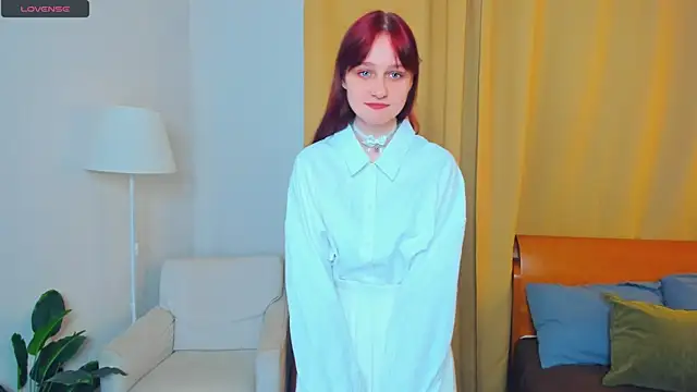 KatyKufel online show from October 28, 2025, 6:51 pm