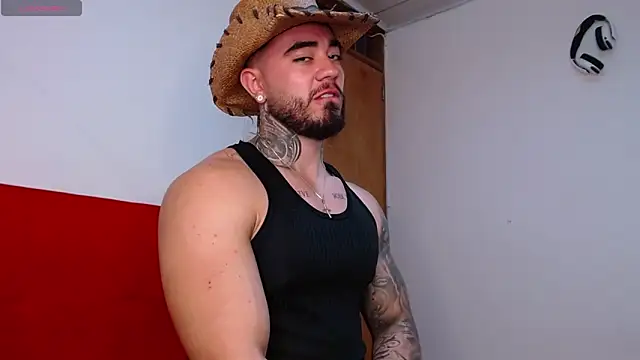 tommyblessd1 online show from November 11, 2025, 6:58 pm