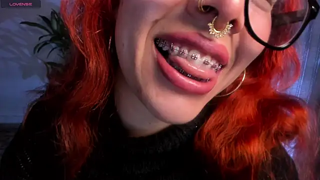 bri von dhara   online show from September 19, 2025, 11:03 am