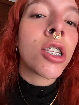 bri von dhara   online show from September 12, 2025, 12:16 pm