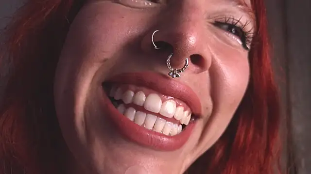 bri von dhara   online show from November 23, 2025, 3:55 pm