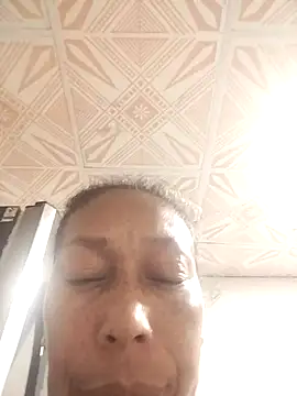 Naomi-Mature online show from October 28, 2025, 8:46 am