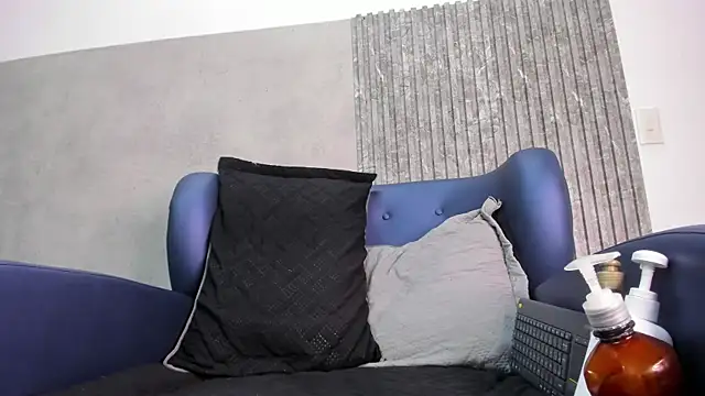 maximiliano jam online show from September 26, 2025, 4:30 am