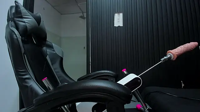 maximiliano jam online show from September 18, 2025, 4:04 am