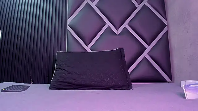 maximiliano jam online show from November 13, 2025, 3:54 am