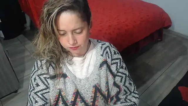 Snapshot of Brenda_bigtitis chatting on April 15, 2026, 2:28 am Brenda bigtitis online show from April 15, 2026, 2:28 am