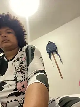 Snapshot of Rizos_hot_official chatting on September 21, 2025, 2:22 pm Rizos hot official online show from September 21, 2025, 2:22 pm