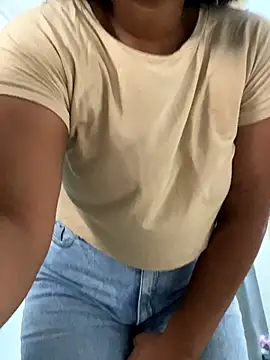 Snapshot of Rizos_hot_official chatting on October 23, 2025, 3:32 pm Rizos hot official online show from October 23, 2025, 3:32 pm