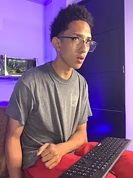 Cj davis  online show from November 14, 2025, 11:36 am