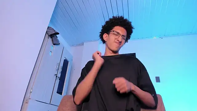 Cj davis  online show from June 14, 2026, 1:24 am