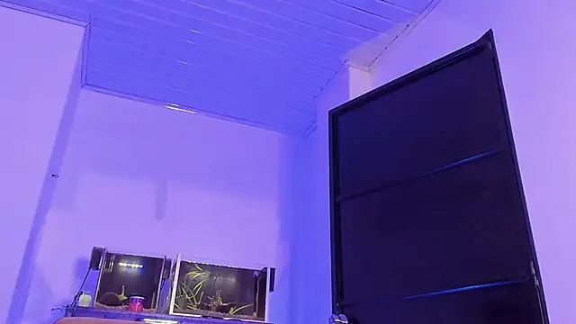 Cj davis  online show from December 2, 2025, 1:39 am