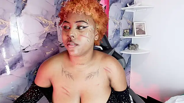 AngelThroatt online show from October 31, 2025, 7:10 pm