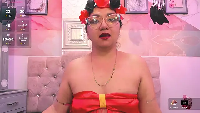 leyla smithh online show from October 31, 2025, 12:46 pm