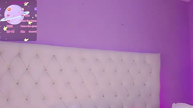 DaniielaV online show from February 9, 2026, 12:47 pm