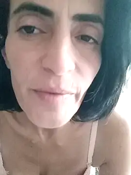 Gecenin Kralicesi online show from November 16, 2025, 10:53 am