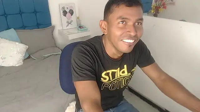 Adam Morgan2 online show from November 9, 2025, 2:04 am