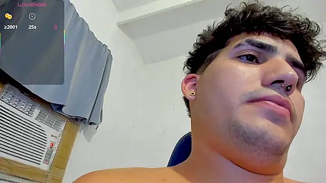 Saturn boy online show from November 6, 2025, 10:14 pm