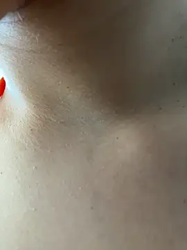 CatadeLuca online show from December 15, 2025, 2:34 pm