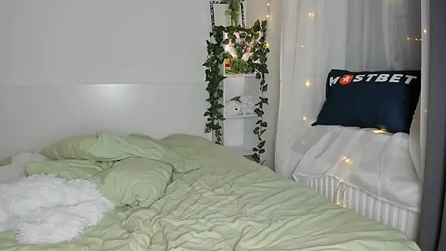 lilkimch online show from March 3, 2026, 2:02 pm