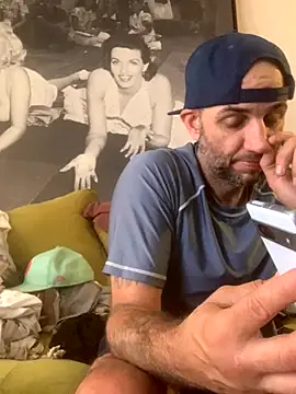 Snapshot of Hothotboyg chatting on October 2, 2025, 6:55 pm Hothotboyg online show from October 2, 2025, 6:55 pm