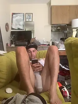 Snapshot of Hothotboyg chatting on September 18, 2025, 9:40 pm Hothotboyg online show from September 18, 2025, 9:40 pm