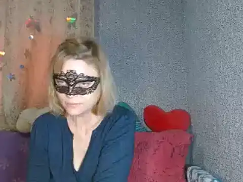 Miss Nona online show from October 26, 2025, 11:10 am