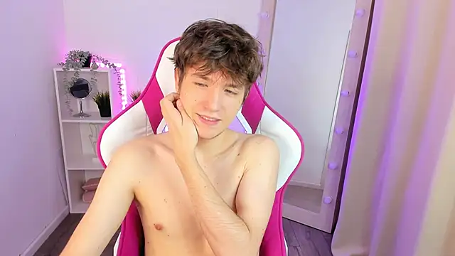 Ethan Rivers online show from October 16, 2025, 8:50 pm