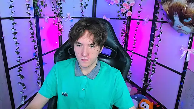 Ethan Rivers online show from November 15, 2025, 1:04 pm