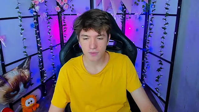 Ethan Rivers online show from September 21, 2025, 5:45 am