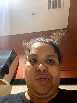 wishuhope4 online show from October 12, 2025, 11:22 am