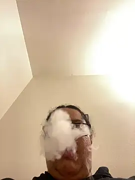 Snapshot of wishuhope4 chatting on February 5, 2026, 3:35 am wishuhope4 online show from February 5, 2026, 3:35 am