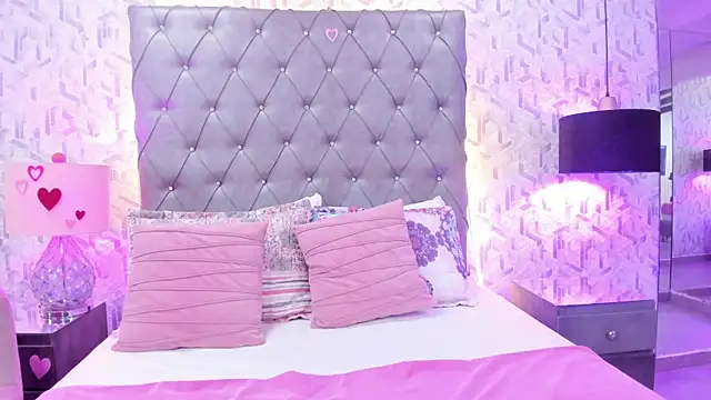 ScarletMore online show from February 14, 2026, 1:11 pm