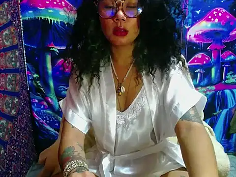 Delliriummm online show from January 17, 2026, 7:45 am