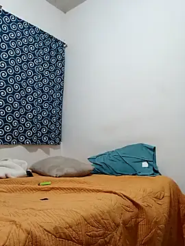 Jovenlechoso2044 online show from October 19, 2025, 9:56 am