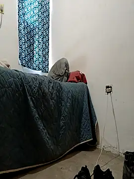 Jovenlechoso2044 online show from December 14, 2025, 4:34 pm