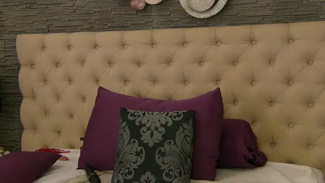 VannyFoxx online show from September 27, 2025, 6:58 pm