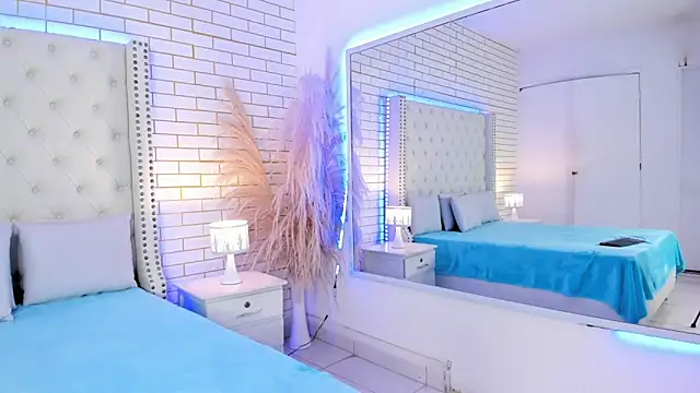 mara winters  online show from February 20, 2026, 12:51 pm