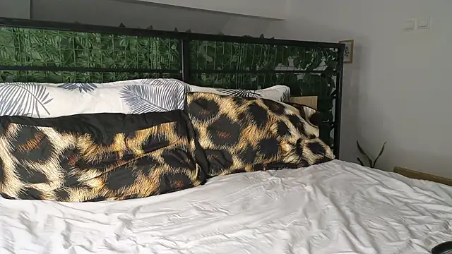 RyanStorm  online show from December 3, 2025, 10:20 pm