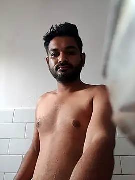 avi007p online show from September 11, 2025, 8:14 am