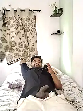 avi007p online show from March 29, 2026, 7:54 am