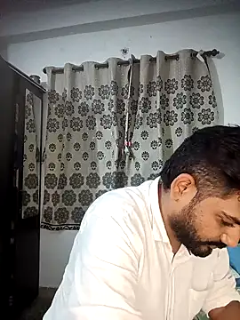 avi007p online show from July 17, 2026, 5:43 pm