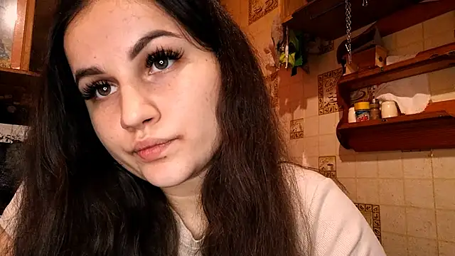 DierdreCousineau online show from November 8, 2025, 10:41 am