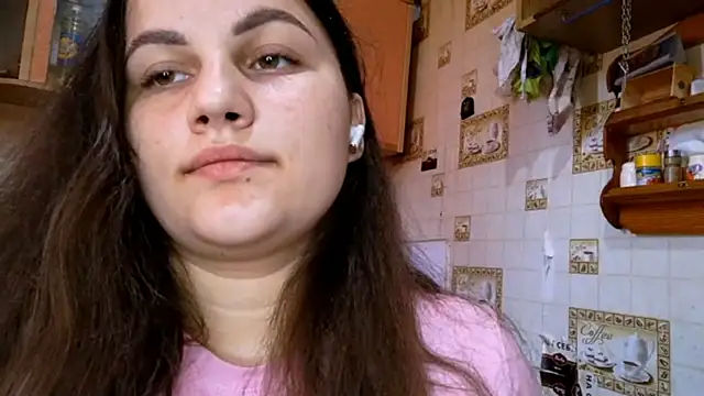 DierdreCousineau online show from October 15, 2025, 8:22 am