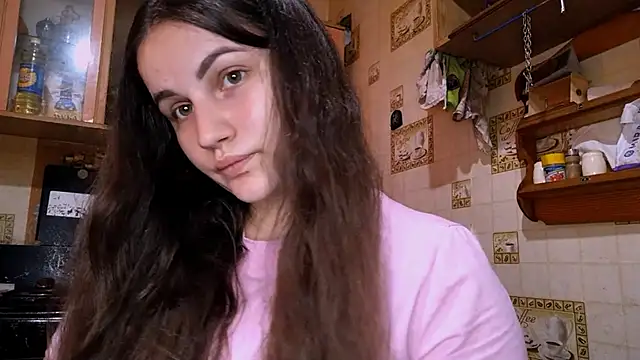 DierdreCousineau online show from October 25, 2025, 10:03 am