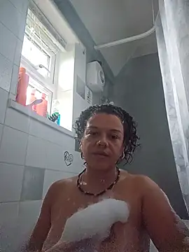 GoddessChantelle online show from November 9, 2025, 1:26 pm