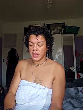 GoddessChantelle online show from September 29, 2025, 7:59 am