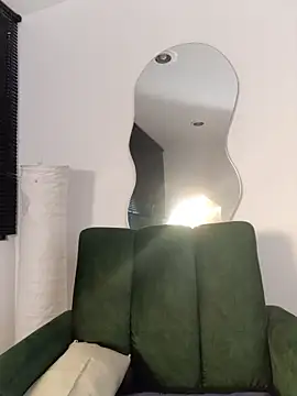 Snapshot of a_Malgosia_mako chatting on November 19, 2025, 11:38 pm a Malgosia mako online show from November 19, 2025, 11:38 pm